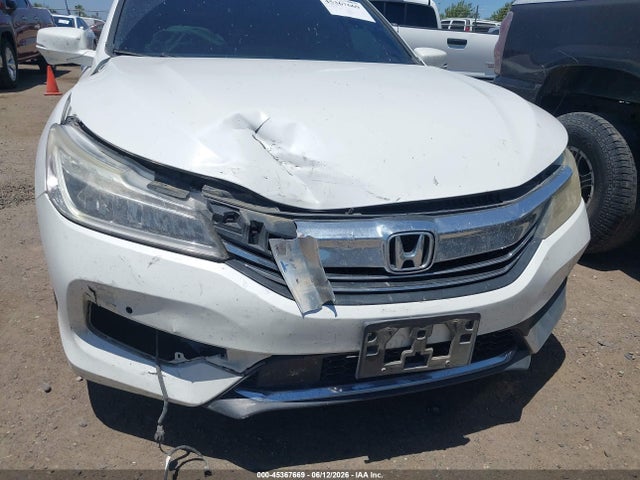 Honda Accord Touring V6 2017 1HGCR3F94HA043757 Image 6