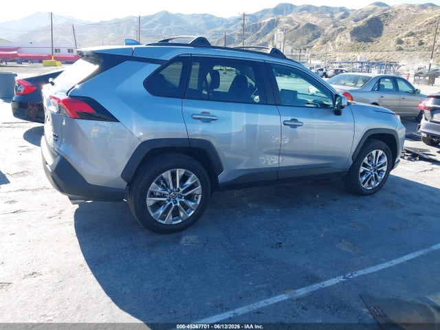 Toyota Rav4 Xle Premium 2025 2T3A1RFV8SW599186 Image 13