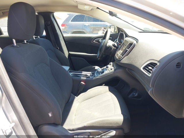 Chrysler 200 Limited 2016 1C3CCCAB8GN163714 Image 5