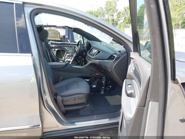 2023 Buick Enclave Premium Awd მანქანა იყიდება აუქციონზე, vin: 5GAEVBKW3PJ248110, აუქციონის ნომერი: 45367709