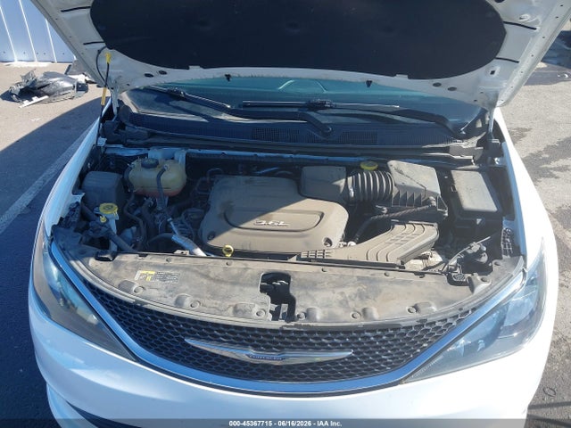 Продажа на аукционе авто 2017 Chrysler Pacifica Lx, vin: 2C4RC1CG8HR788833, номер лота: 45367715