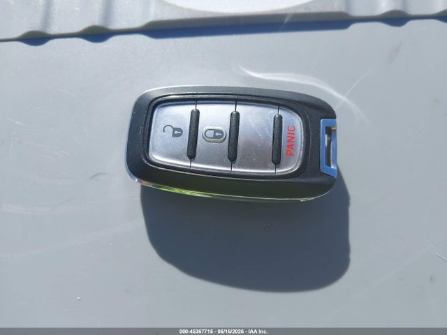 Продажа на аукционе авто 2017 Chrysler Pacifica Lx, vin: 2C4RC1CG8HR788833, номер лота: 45367715