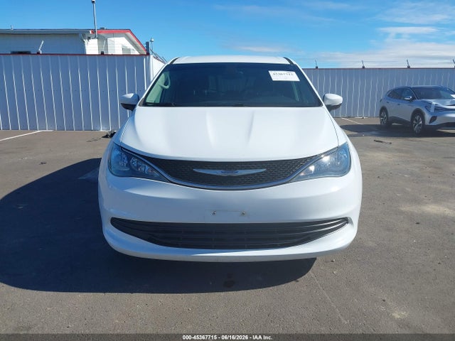 Продажа на аукционе авто 2017 Chrysler Pacifica Lx, vin: 2C4RC1CG8HR788833, номер лота: 45367715