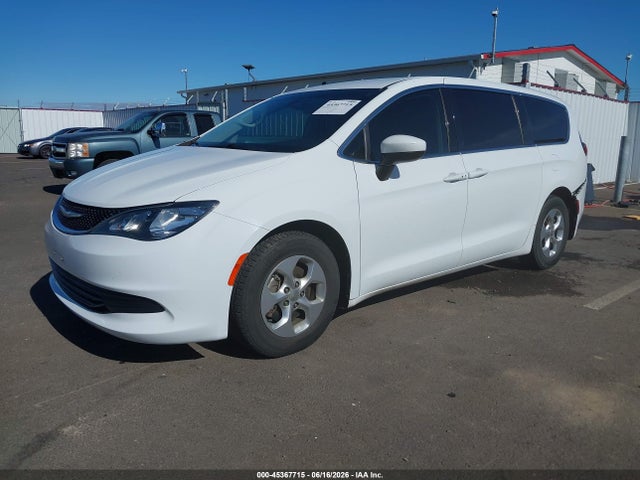 Продажа на аукционе авто 2017 Chrysler Pacifica Lx, vin: 2C4RC1CG8HR788833, номер лота: 45367715