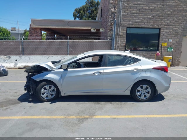 Aukcja sprzedaży 2016 Hyundai Elantra Se, vin: KMHDH4AE3GU481310, numer aukcji: 45367719