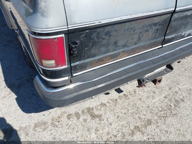 Aukcja sprzedaży 1989 Chevrolet Suburban R2500, vin: 1GNGR26N9KF177270, numer aukcji: 45367724