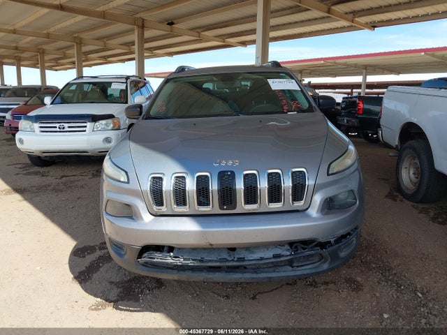1C4PJLABXGW113930 Jeep Cherokee Sport