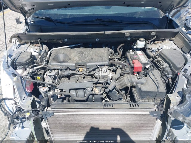 Toyota RAV4 LE 2019 2T3K1RFV2KC017878 Image 10