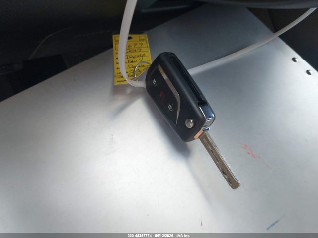 Toyota RAV4 LE 2019 2T3K1RFV2KC017878 Image 11
