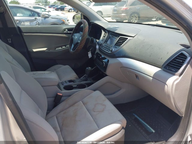 2016 Hyundai Tucson Se მანქანა იყიდება აუქციონზე, vin: KM8J33A49GU116665, აუქციონის ნომერი: 45367778