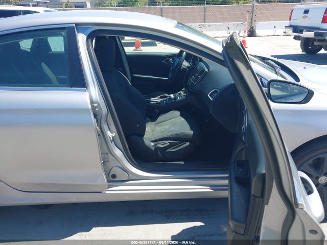 Aukcja sprzedaży 2015 Chrysler 200 Limited, vin: 1C3CCCAB9FN745786, numer aukcji: 45367781