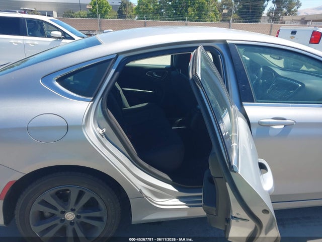 Aukcja sprzedaży 2015 Chrysler 200 Limited, vin: 1C3CCCAB9FN745786, numer aukcji: 45367781