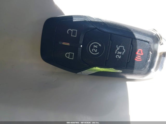 2013 Ford Fusion Energi Titanium მანქანა იყიდება აუქციონზე, vin: 3FA6P0SU1DR285843, აუქციონის ნომერი: 45367803
