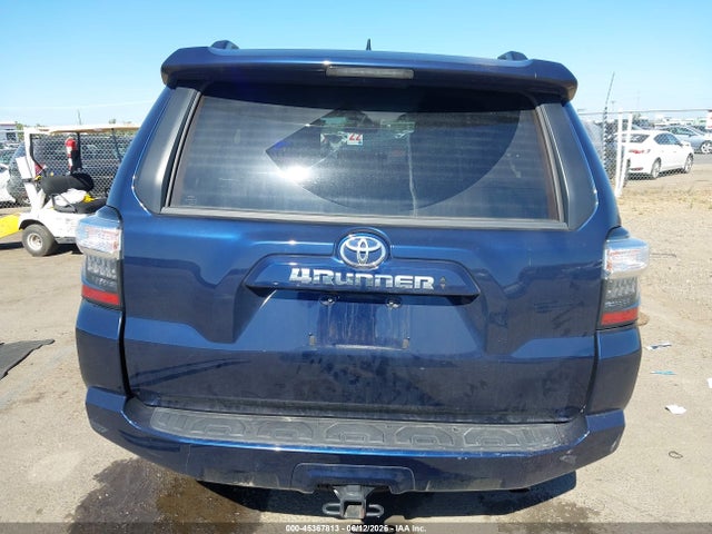 Toyota 4runner Sr5 Premium 2022 JTEFU5JR2N5263959 Image 17