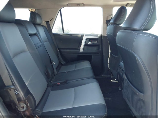 Toyota 4runner Sr5 Premium 2022 JTEFU5JR2N5263959 Image 8