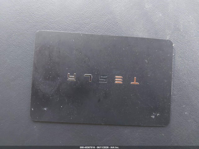 5YJ3E1EB8KF209134 Tesla Model 3 Long Range/performance