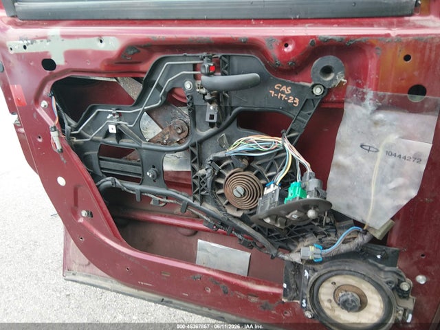 Продаж на аукціоні авто 2001 Pontiac Montana M16 W/1se Pkg., vin: 1GMDX03E81D211280, номер лоту: 45367857