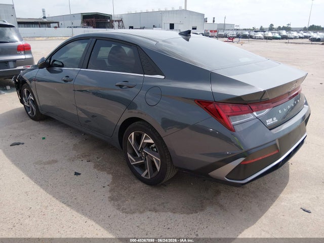 2026 Hyundai Elantra Limited მანქანა იყიდება აუქციონზე, vin: KMHLP4DG7TU138747, აუქციონის ნომერი: 45367898