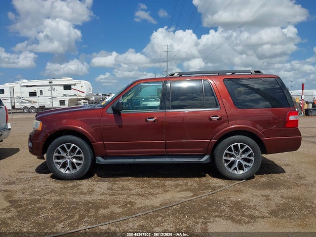Продажа на аукционе авто 2016 Ford Expedition Xlt, vin: 1FMJU1HT4GEF18182, номер лота: 45367902