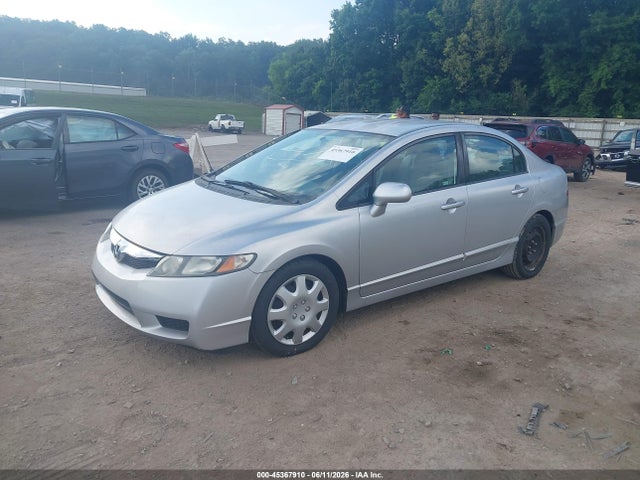 Продаж на аукціоні авто 2010 Honda Civic Lx, vin: 2HGFA1F51AH562813, номер лоту: 45367910