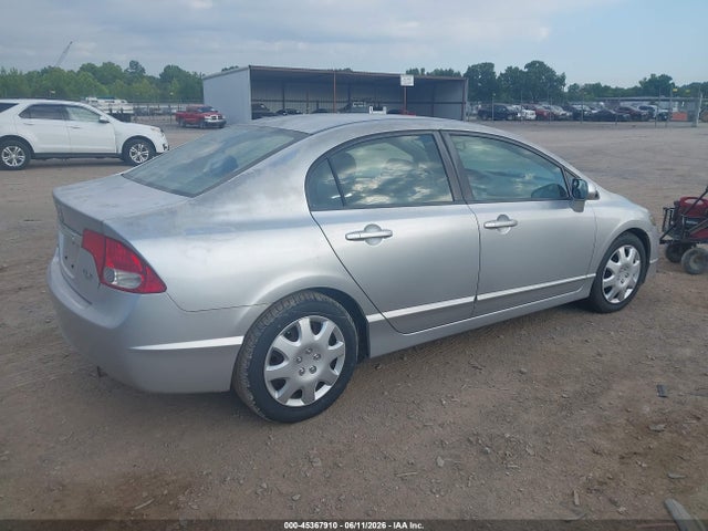 Продаж на аукціоні авто 2010 Honda Civic Lx, vin: 2HGFA1F51AH562813, номер лоту: 45367910