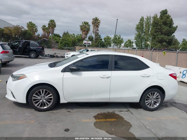 Toyota Corolla Le Plus 2015 5YFBURHE3FP285292 Image 14