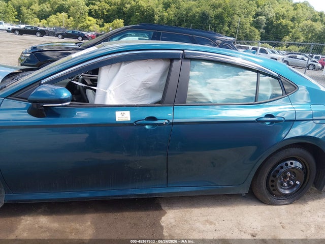 45367933 :رقم المزاد ، 4T1DBADK7SU023408 vin ، 2025 Toyota Camry Le مزاد بيع