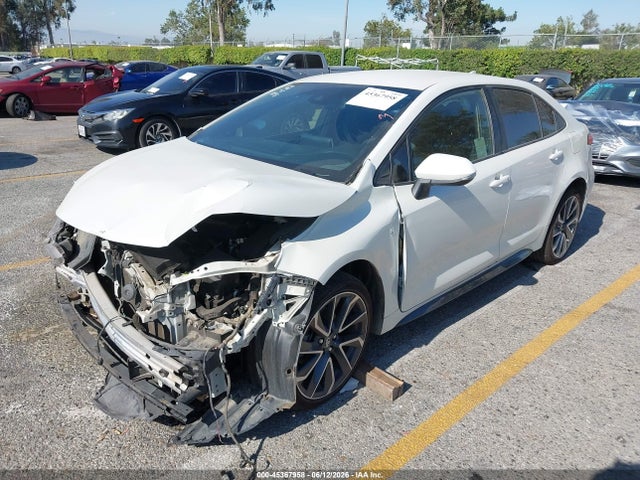 Toyota COROLLA SE 2020 JTDS4RCE1LJ018451 Image 2