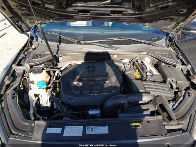 1VWAA7A3XJC002483 Volkswagen Passat 2.0t R-line/2.0t S