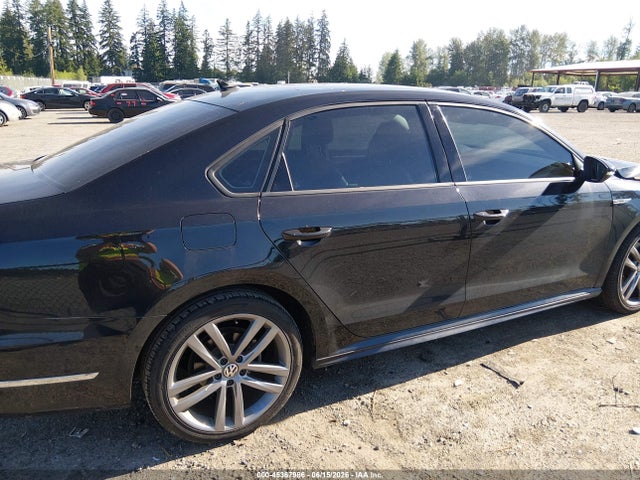 1VWAA7A3XJC002483 Volkswagen Passat 2.0t R-line/2.0t S