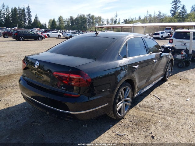 1VWAA7A3XJC002483 Volkswagen Passat 2.0t R-line/2.0t S