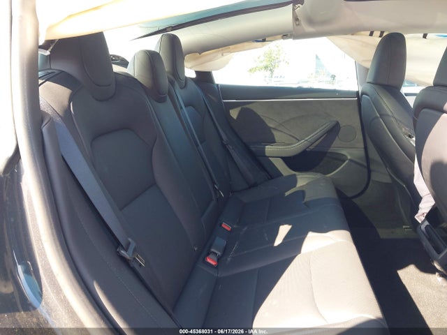 Tesla Model 3 Long Range All-wheel Drive 2025 5YJ3E1EB5SF928311 Image 8