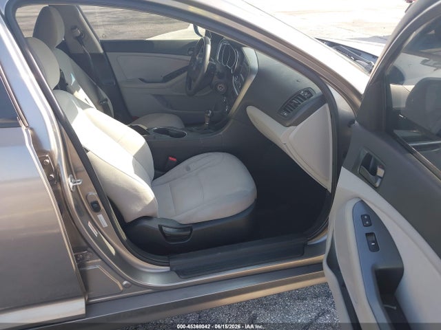 45368042 :رقم المزاد ، 5XXGM4A74FG508288 vin ، 2015 Kia Optima Lx مزاد بيع