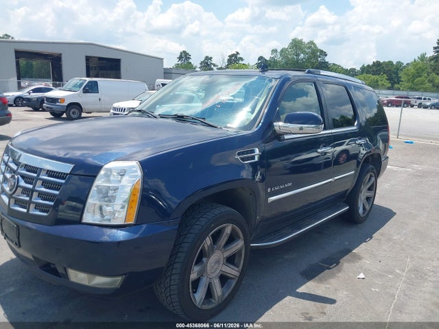 2007 Cadillac Escalade Standard მანქანა იყიდება აუქციონზე, vin: 1GYEC63807R268385, აუქციონის ნომერი: 45368066