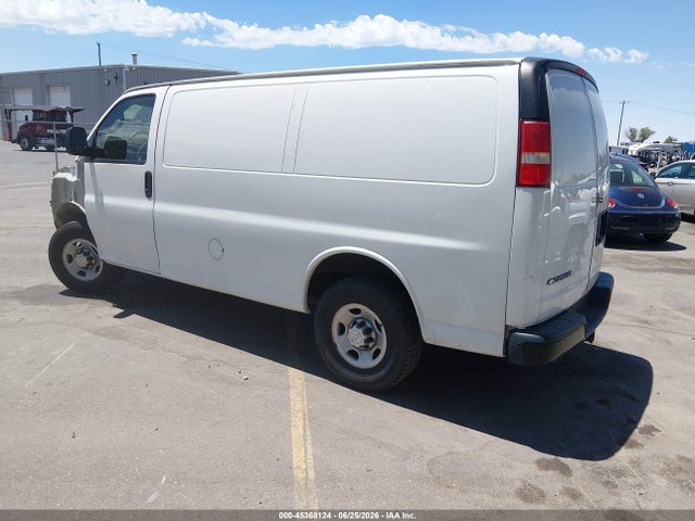 Chevrolet Express 2500 Work Van 2019 1GCWGAFG6K1272436 Image 3