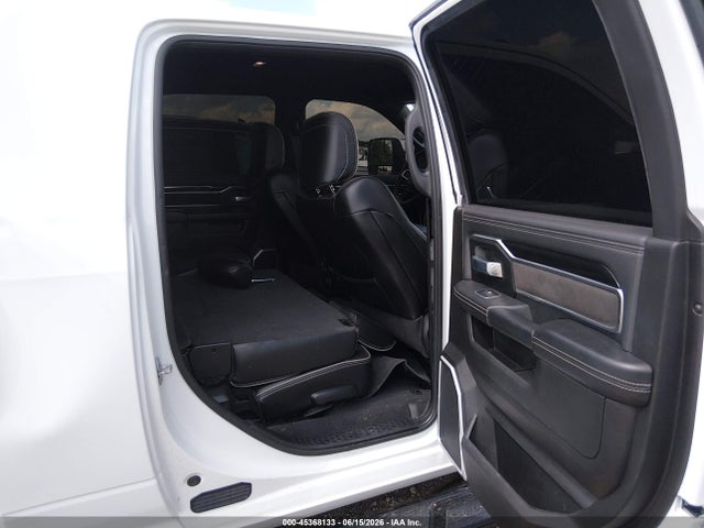 Продажа на аукционе авто 2023 Ram 2500 Laramie  4x4 6'4 Box, vin: 3C6UR5NL2PG568965, номер лота: 45368133