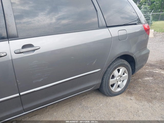 2005 Toyota Sienna Le მანქანა იყიდება აუქციონზე, vin: 5TDZA23C05S308411, აუქციონის ნომერი: 45368187