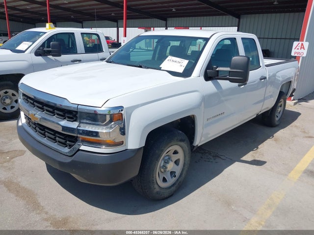 Chevrolet Silverado 1500 Wt 2017 1GCRCNECXHZ152969 Image 2