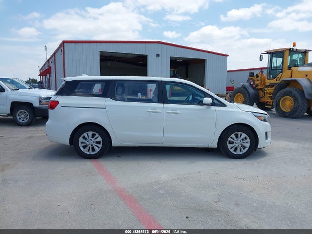 KIA Sedona L 2018 KNDMA5C18J6400967 Image 13