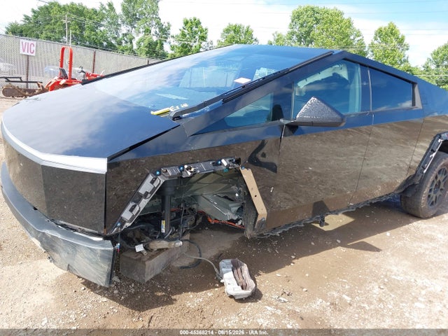 Tesla Cybertruck Cyberbeast 2024 7G2CEHEE2RA016209 Image 6