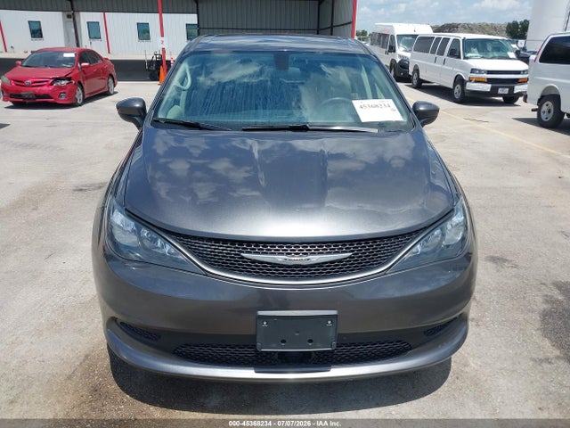 Chrysler Voyager Lx 2022 2C4RC1CG0NR131083 Image 12