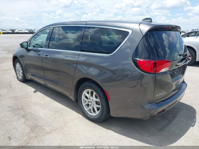 Chrysler Voyager Lx 2022 2C4RC1CG0NR131083 Image 3