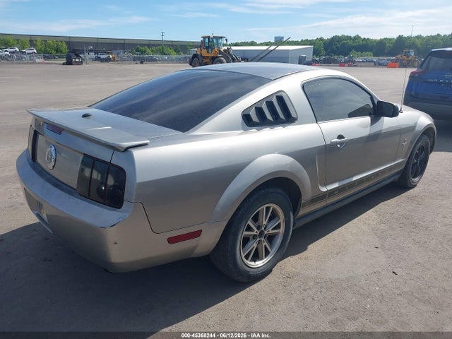 Auction sale of the 2008 Ford Mustang V6 Deluxe/v6 Premium, vin: 1ZVHT80N085106061, lot number: 45368244