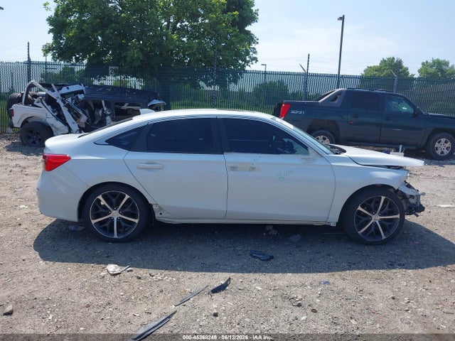 Honda Civic Touring 2022 2HGFE1F96NH301562 Image 12