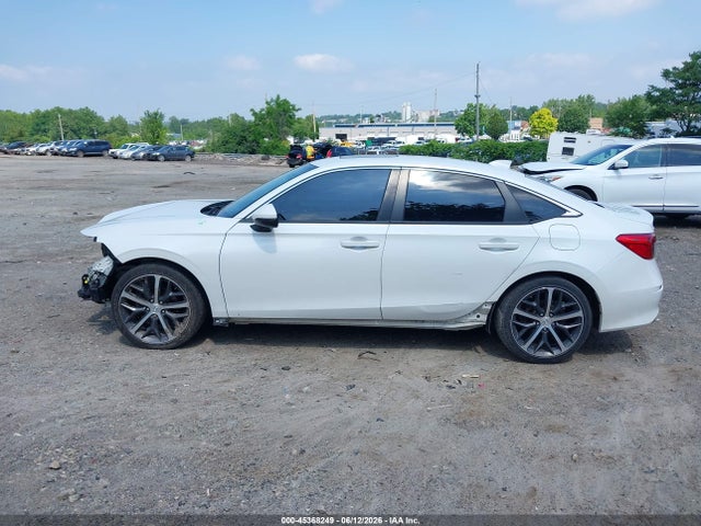 Auction sale of the 2022 Honda Civic Touring, vin: 2HGFE1F96NH301562, lot number: 45368249