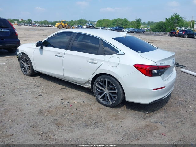 Honda Civic Touring 2022 2HGFE1F96NH301562 Image 3