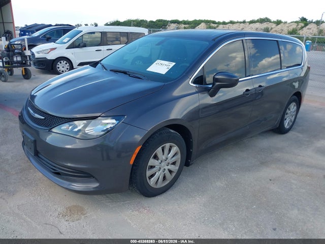 2C4RC1AGXLR181764 Chrysler Voyager L