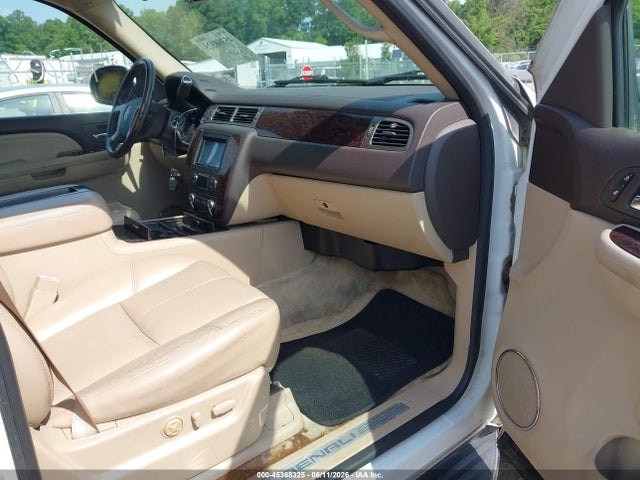 2007 Gmc Yukon Xl 1500 Denali მანქანა იყიდება აუქციონზე, vin: 1GKFK668X7J318480, აუქციონის ნომერი: 45368325