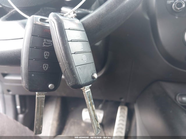 45368358 :رقم المزاد ، KNDJN2A22F7775885 vin ، 2015 Kia Soul مزاد بيع