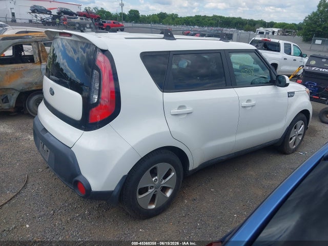 45368358 :رقم المزاد ، KNDJN2A22F7775885 vin ، 2015 Kia Soul مزاد بيع